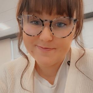 Meet your Posher, Brandy